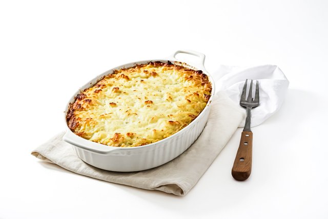 Creamy and Cheesy Homemade Scalloped Potatoes for Thanksgiving
